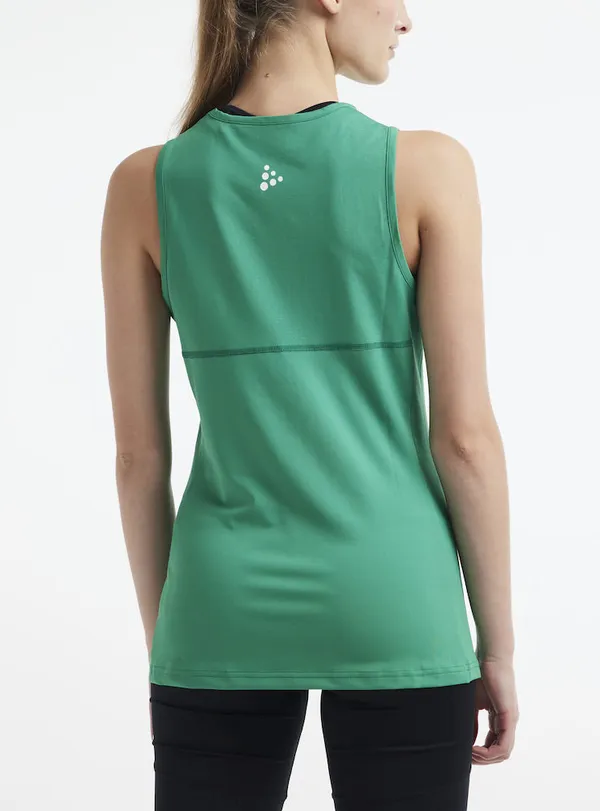 1912170-651000_Rush Slim Singlet W_Closeup2.jpg